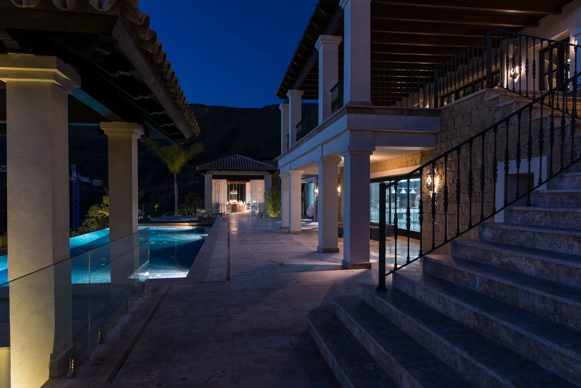 Photographer, Marbella, Costa del Sol, Malaga, Photography, Architecture, filmmaker, workshops, video, photoshoot, photo shoot, fashion, interior, home, professional, Spain