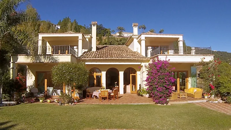 Property Marketing Video, Marbella, Costa del Sol, Malaga, video, marketing agency, property marketing, villa, photographer, spain2brain, spain