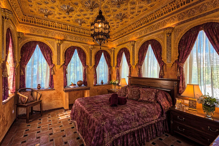 Photography, Marbella, Costa del Sol, Malaga, pictures, photo shooting, photo shoot, Photographer, professional, photoshoot photographs, Spain, business, portrait, camino recovery