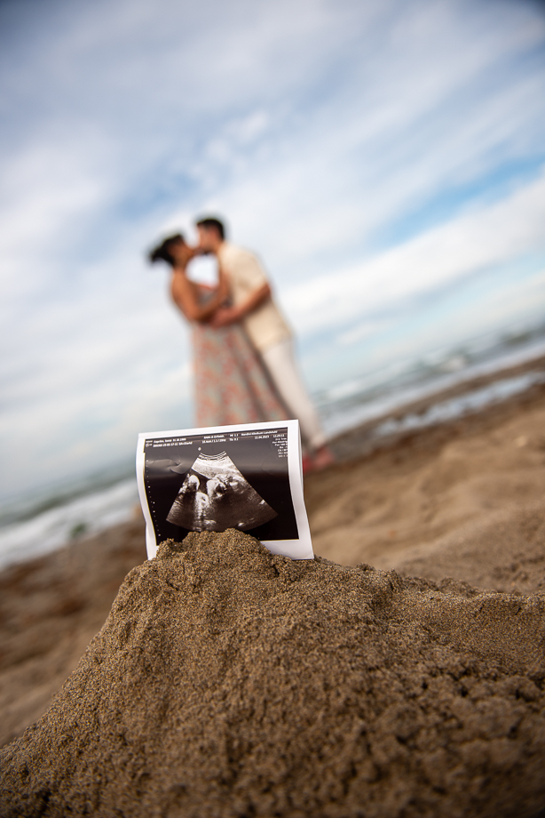 maternity, photoshoot, marbella, costa del sol, photographer, photography, family, couple, private, malaga, beach